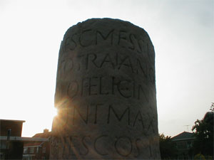 Roman pillar, Romeinse mijlpaal, Wateringen